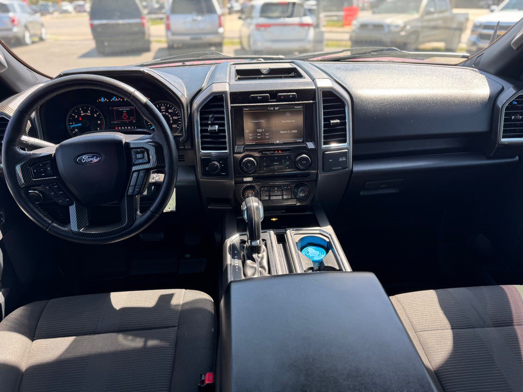 2015 Ford F-150 Image 24