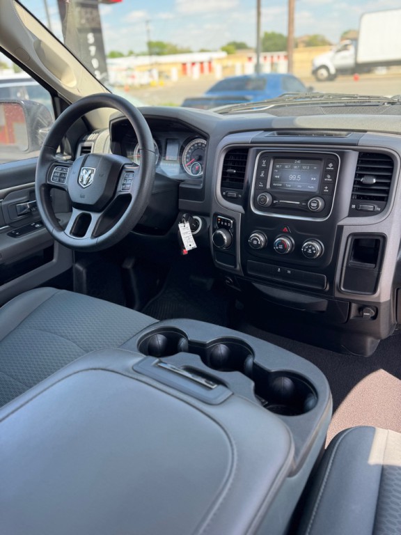 2017 RAM 1500 Image 18