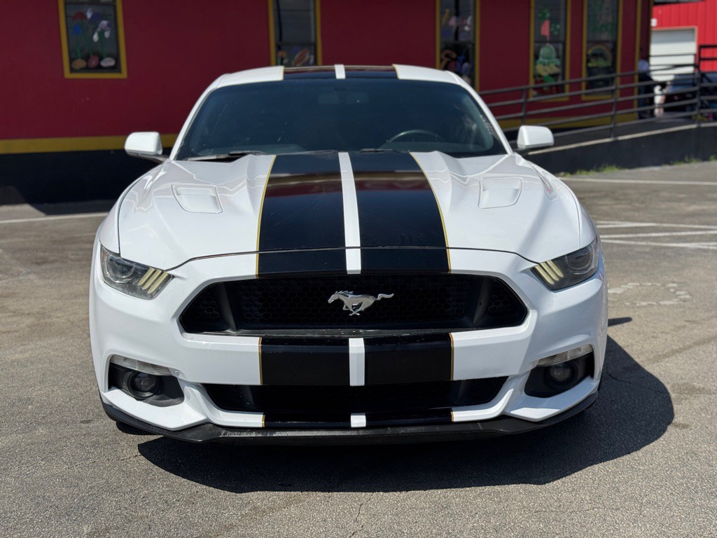 2017 Ford Mustang Image 13