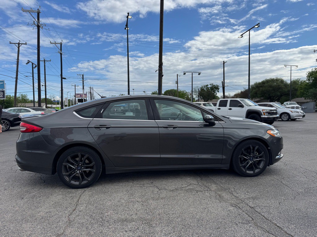2018 Ford Fusion Image 10
