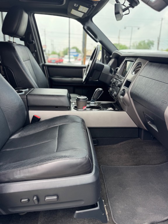 2017 Ford Expedition Image 16