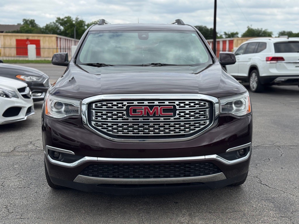 2017 GMC Acadia Image 10