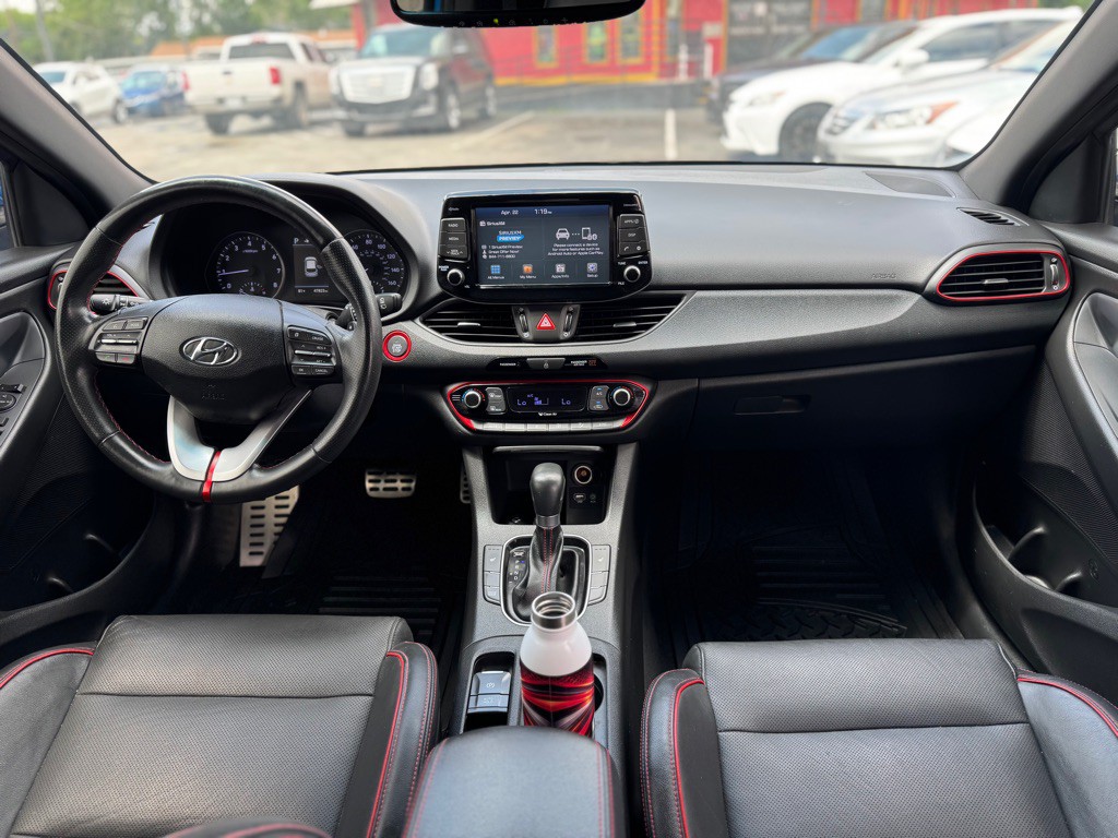 2018 Hyundai Elantra Image 19