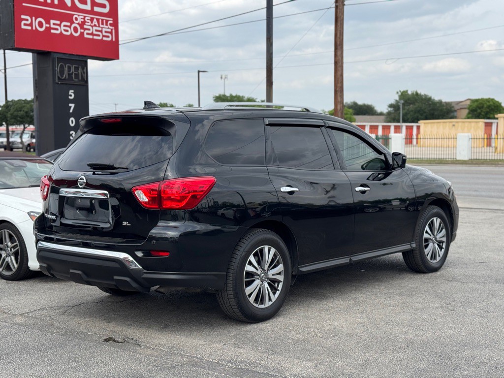 2019 Nissan Pathfinder Image 9