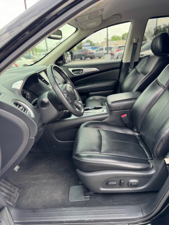 2019 Nissan Pathfinder Image 14