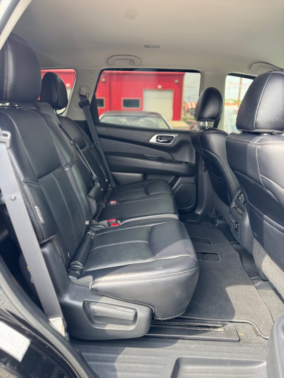 2019 Nissan Pathfinder Image 19