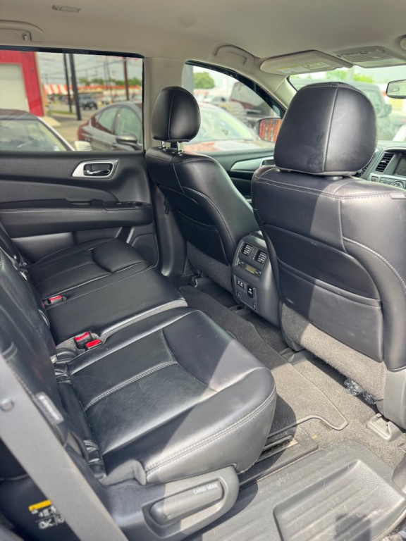 2019 Nissan Pathfinder Image 20