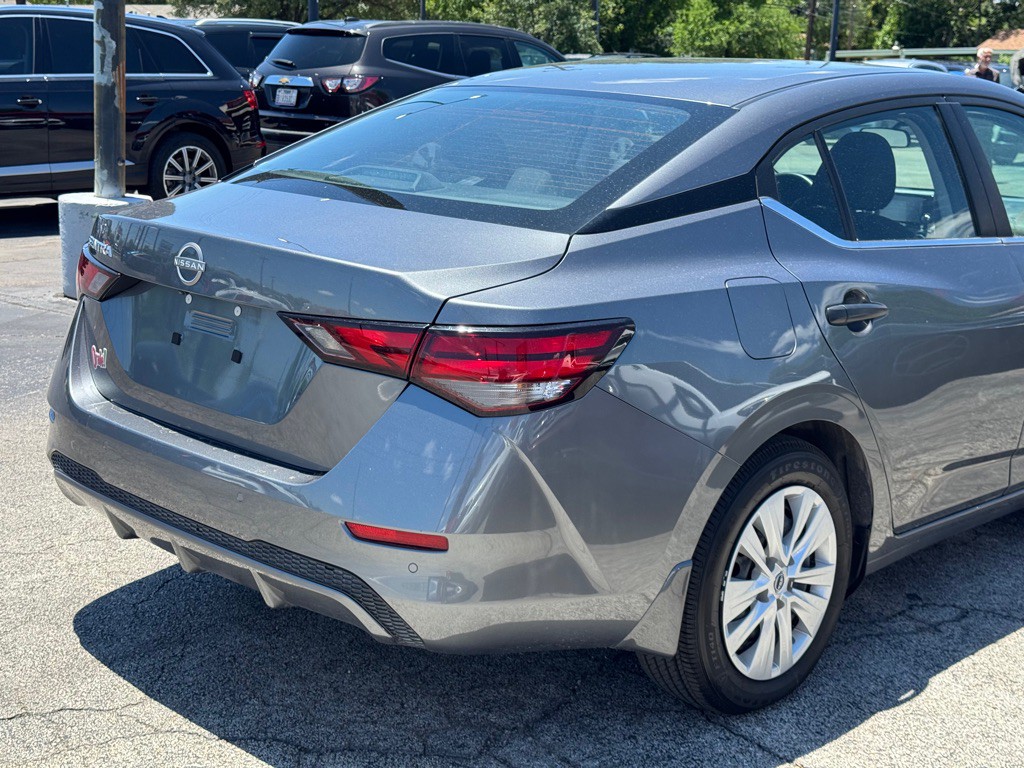 2025 Nissan Sentra Image 8
