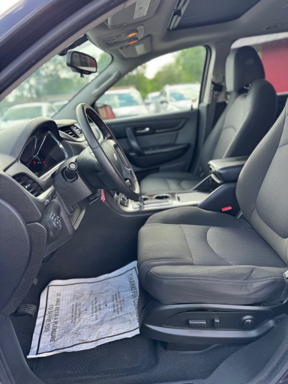2017 Chevrolet Traverse Image 13