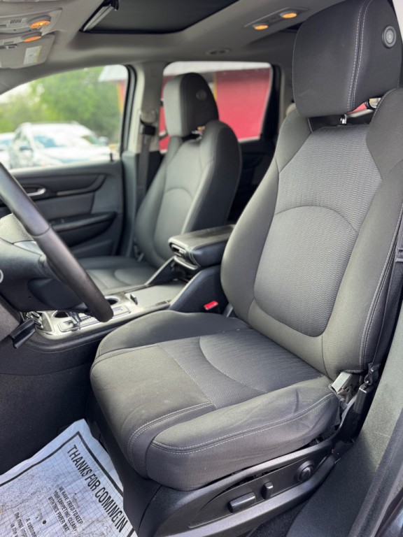 2017 Chevrolet Traverse Image 14