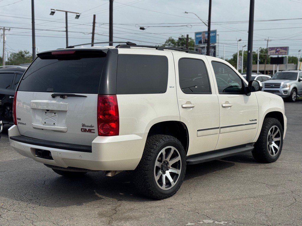 2012 GMC Yukon Image 8