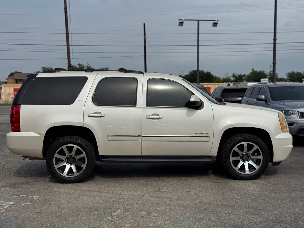 2012 GMC Yukon Image 9