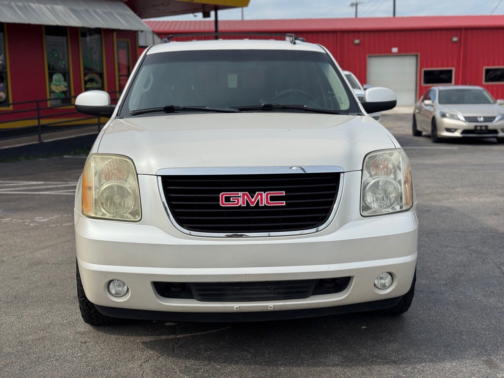 2012 GMC Yukon Image 11