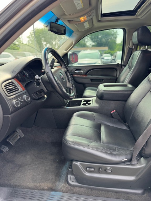 2012 GMC Yukon Image 12