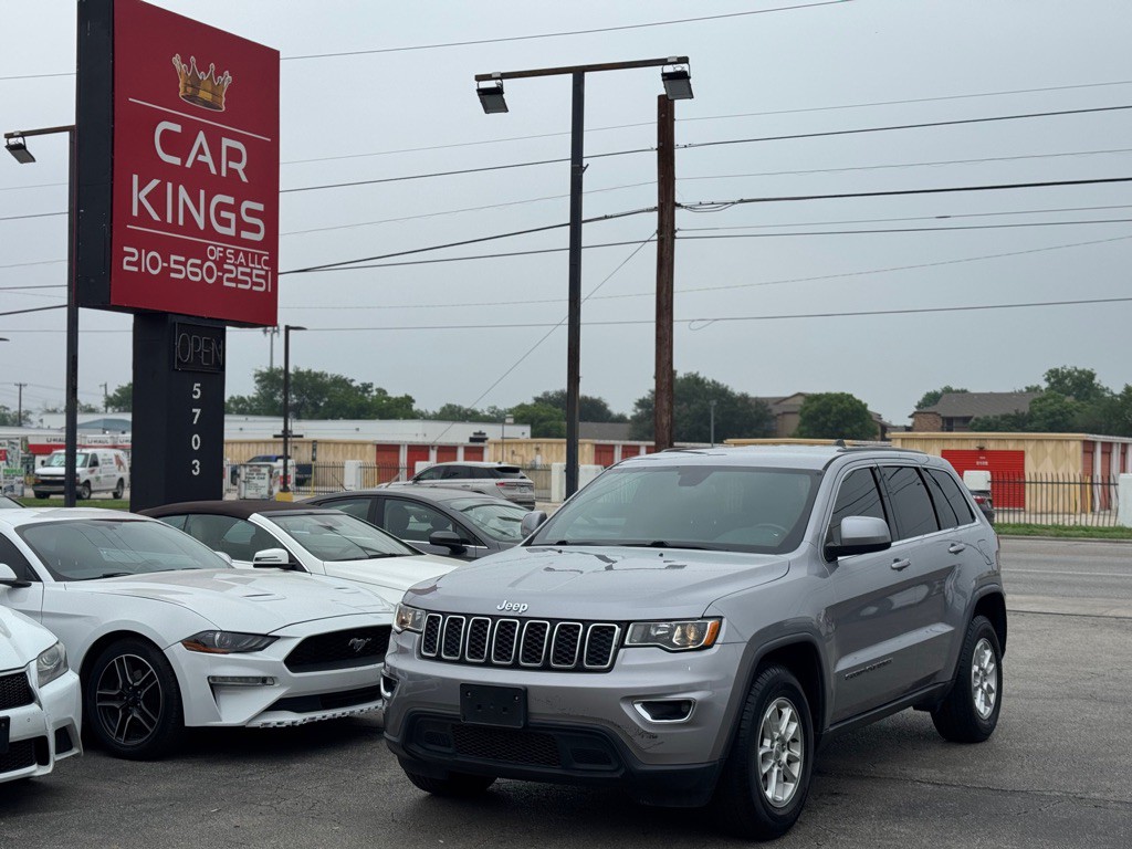 2018 Jeep Grand Cherokee Image 2