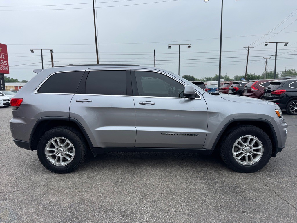 2018 Jeep Grand Cherokee Image 9