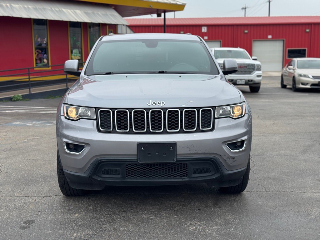 2018 Jeep Grand Cherokee Image 11