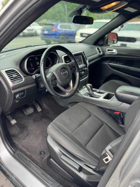 2018 Jeep Grand Cherokee Image 12