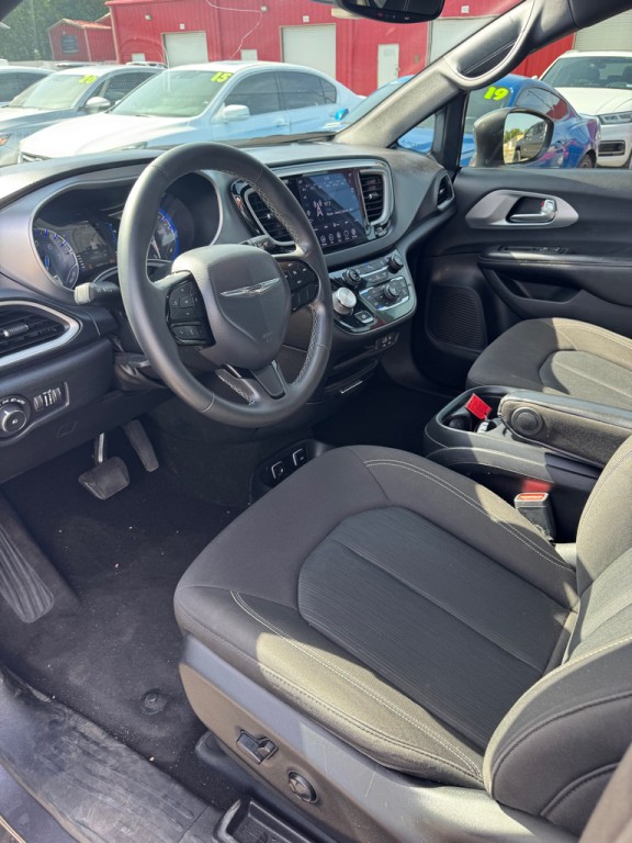 2020 Chrysler Pacifica Image 11