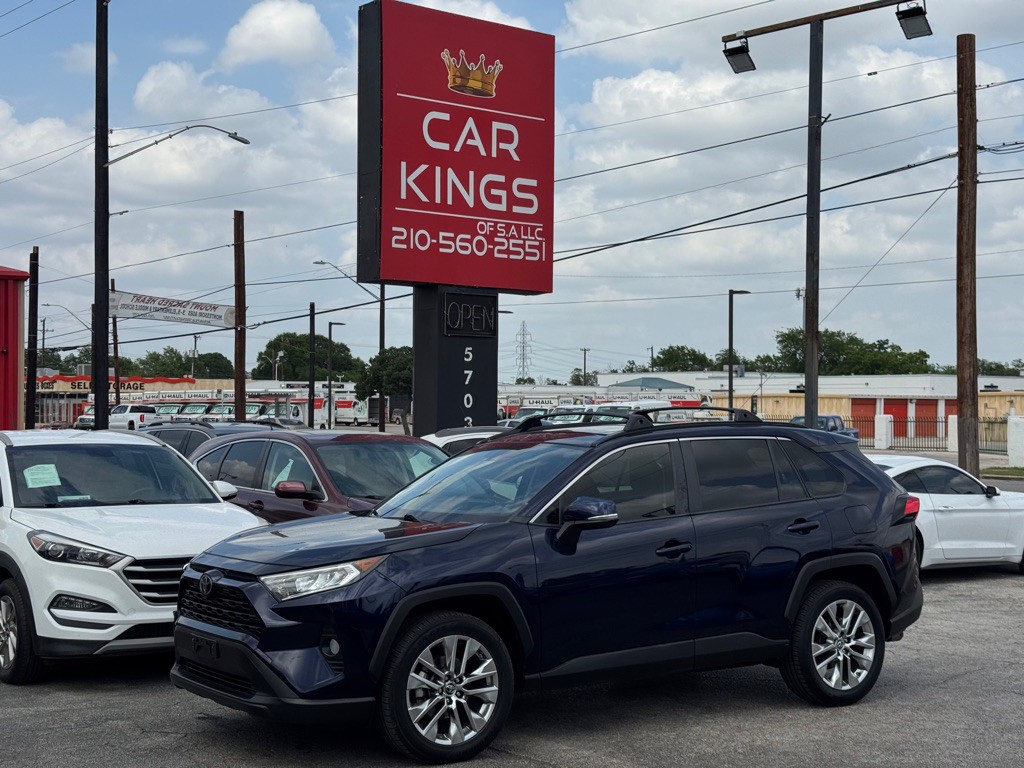 2019 Toyota Rav4 Image 1