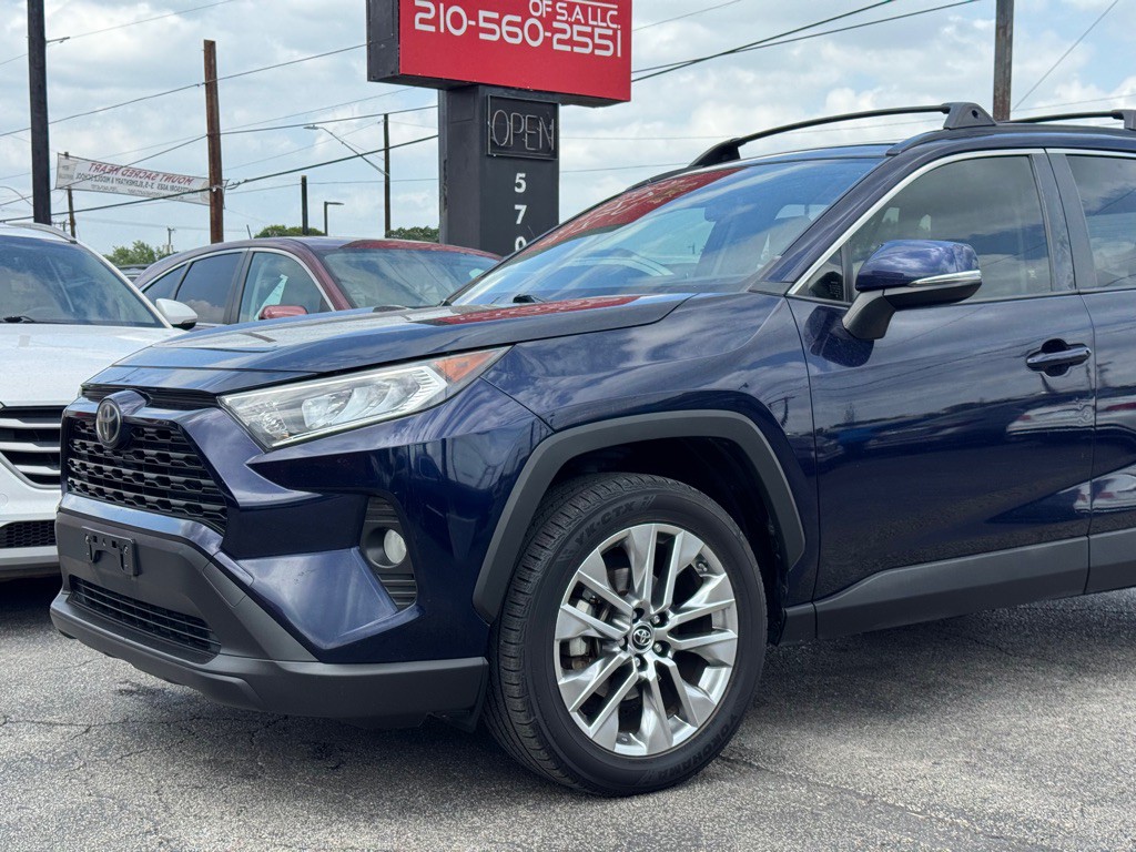 2019 Toyota Rav4 Image 4