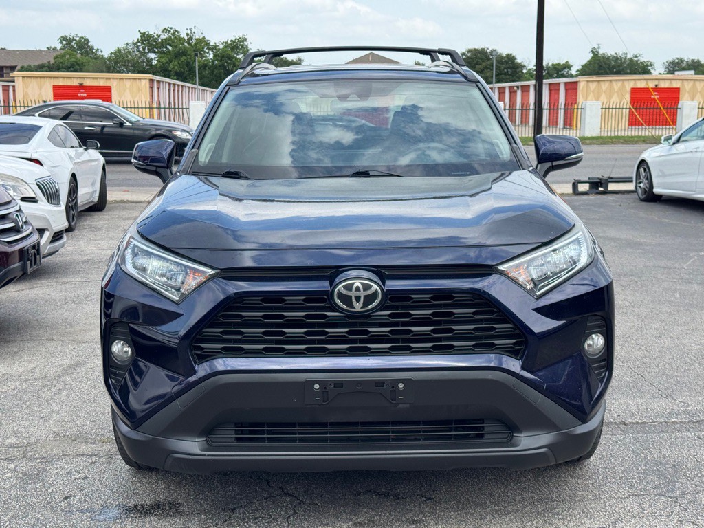 2019 Toyota Rav4 Image 9