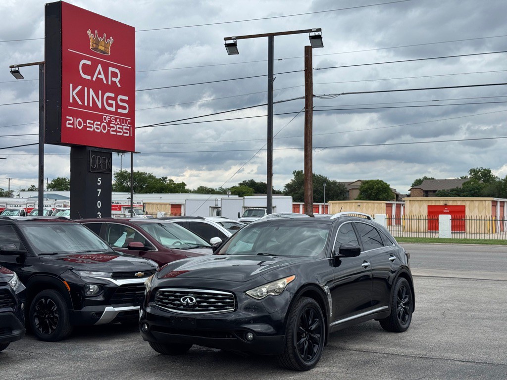 2009 INFINITI FX35 Image 2
