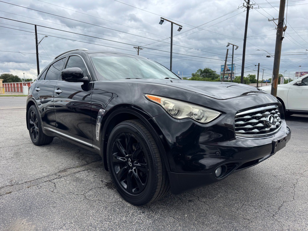 2009 INFINITI FX35 Image 10