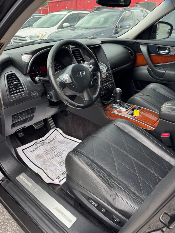 2009 INFINITI FX35 Image 12