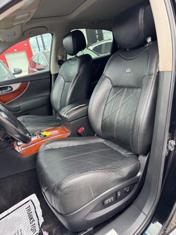 2009 INFINITI FX35 Image 14