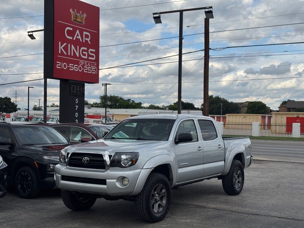2005 Toyota Tacoma Image 2