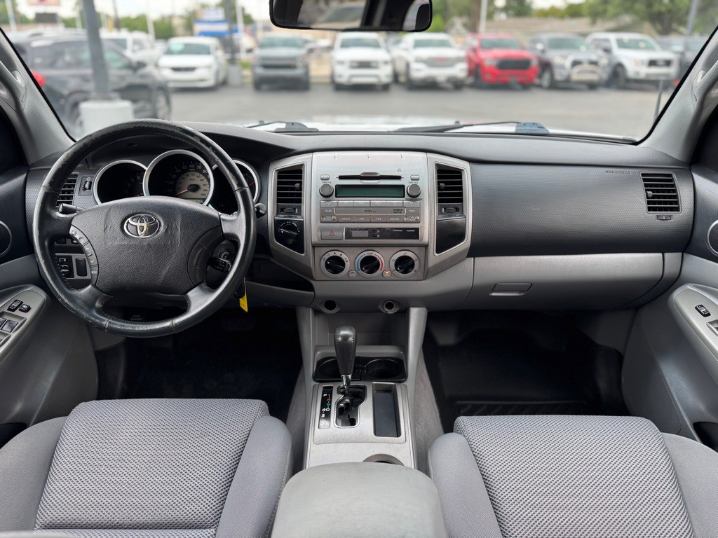 2005 Toyota Tacoma Image 19