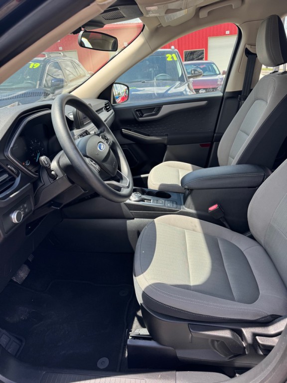 2020 Ford Escape Image 13