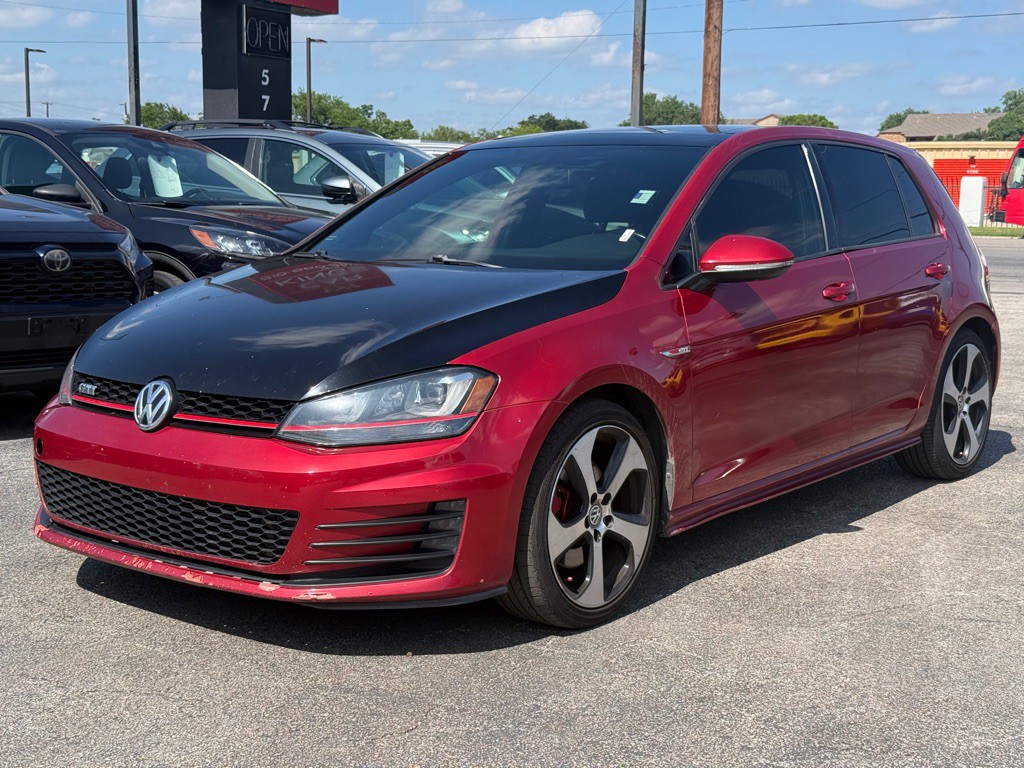 2016 Volkswagen GTI Image 2