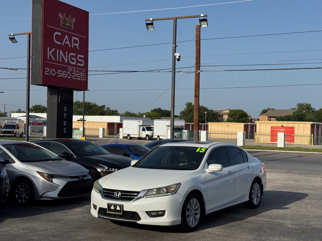 2015 Honda Accord Image 2