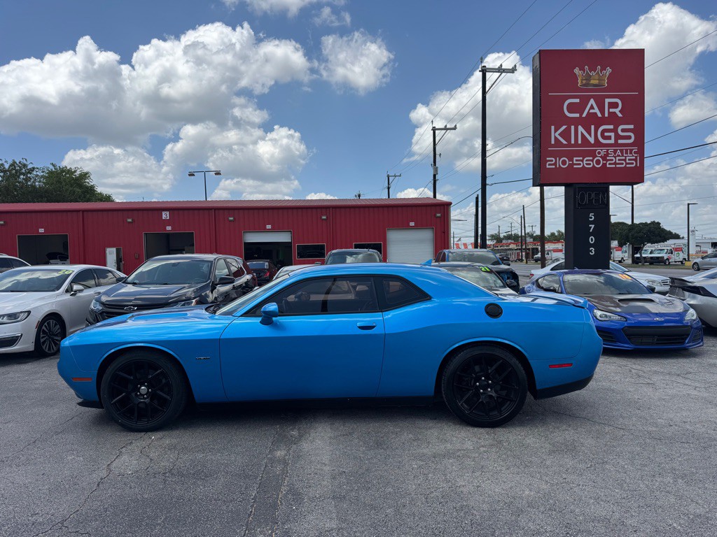 2015 Dodge Challenger Image 5