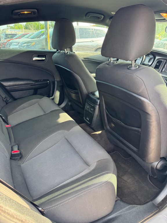 2018 Dodge Charger Image 18