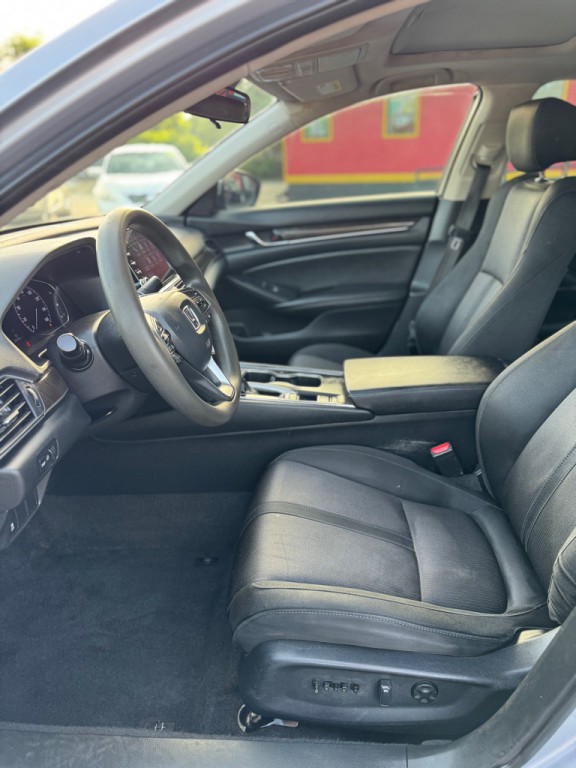 2020 Honda Accord Image 13