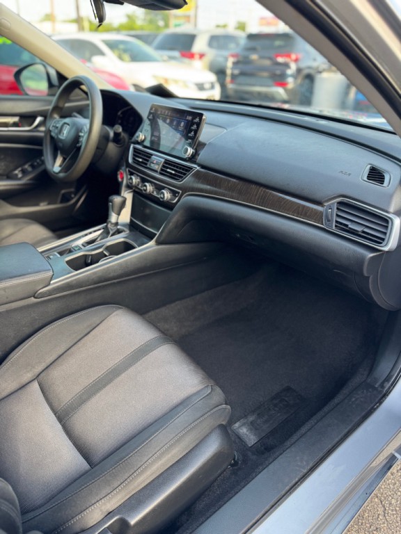2020 Honda Accord Image 15