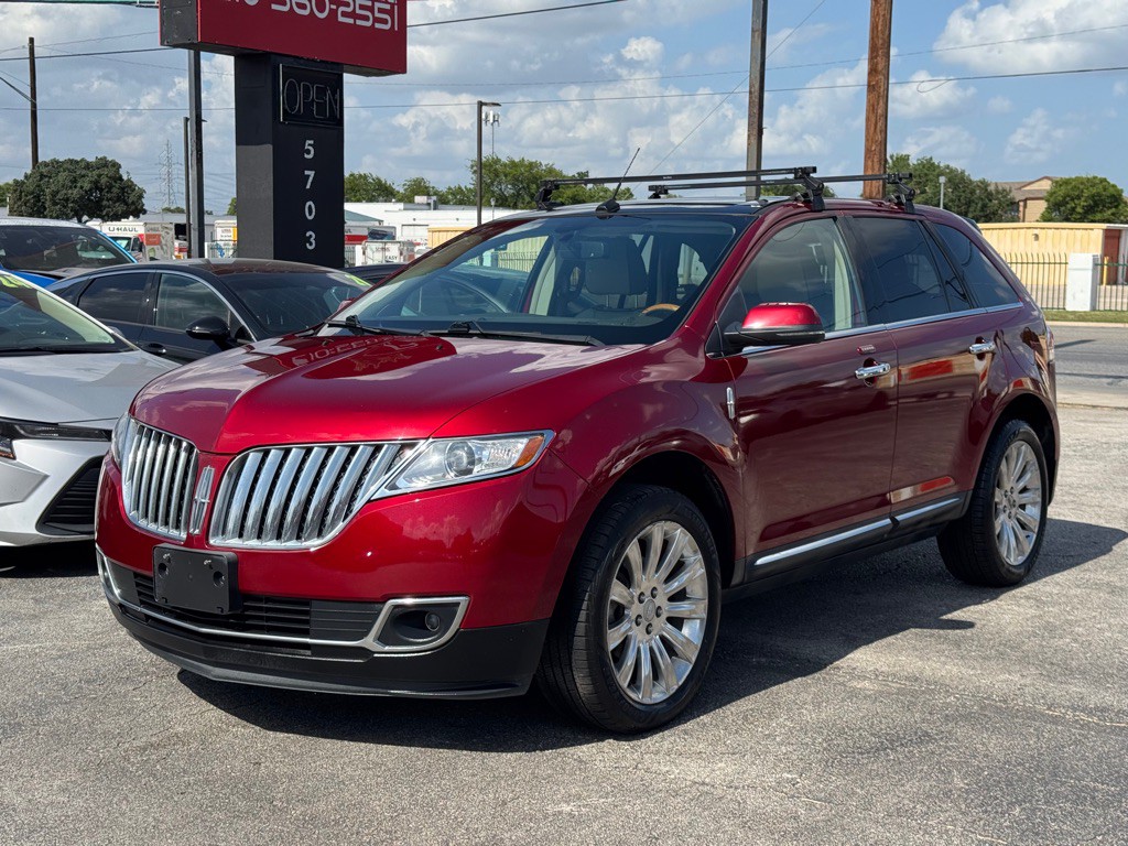 2013 Lincoln MKX Image 3