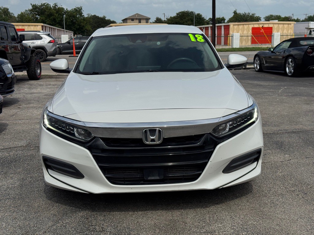 2018 Honda Accord Image 10