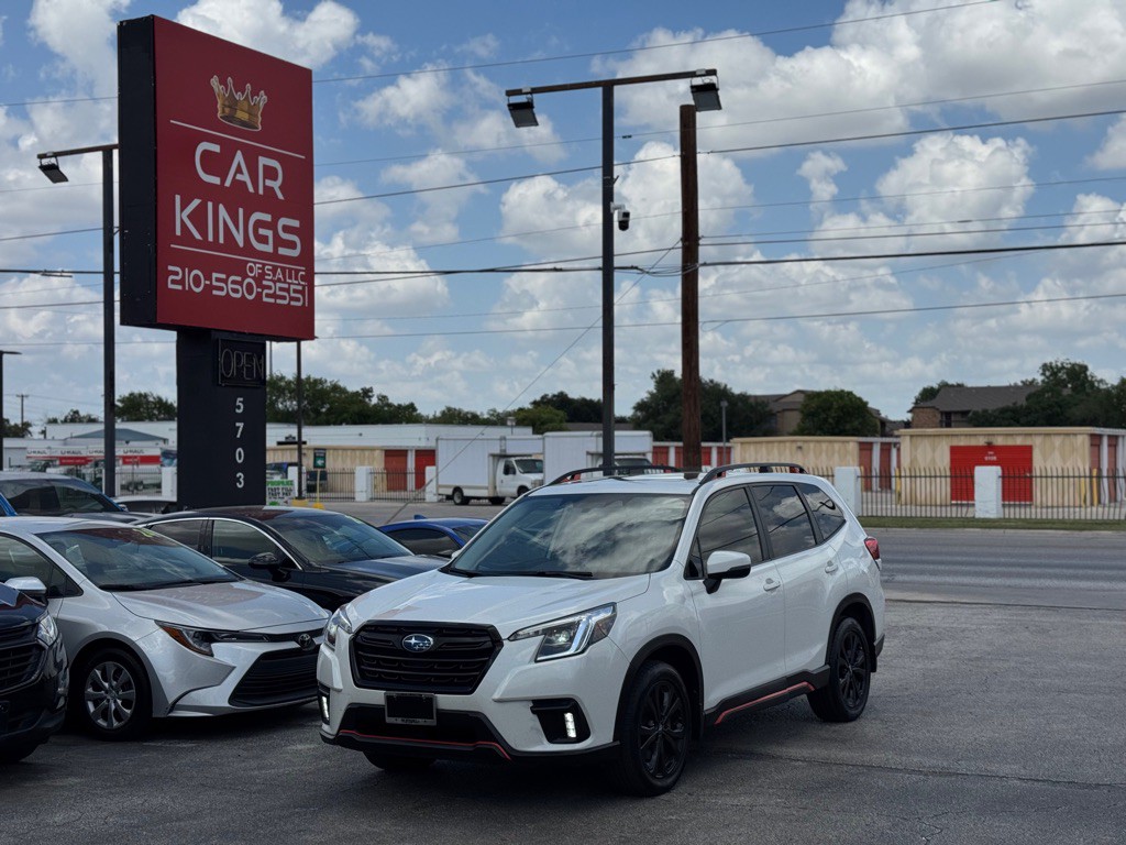 2022 Subaru Forester Image 2