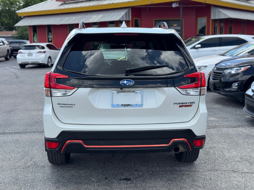 2022 Subaru Forester Image 7