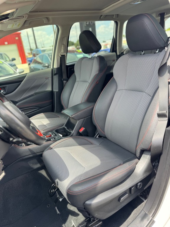 2022 Subaru Forester Image 13
