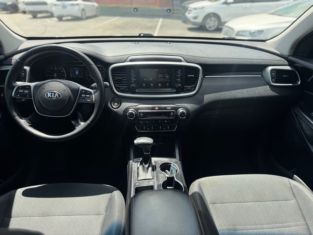 2020 Kia Sorento Image 17