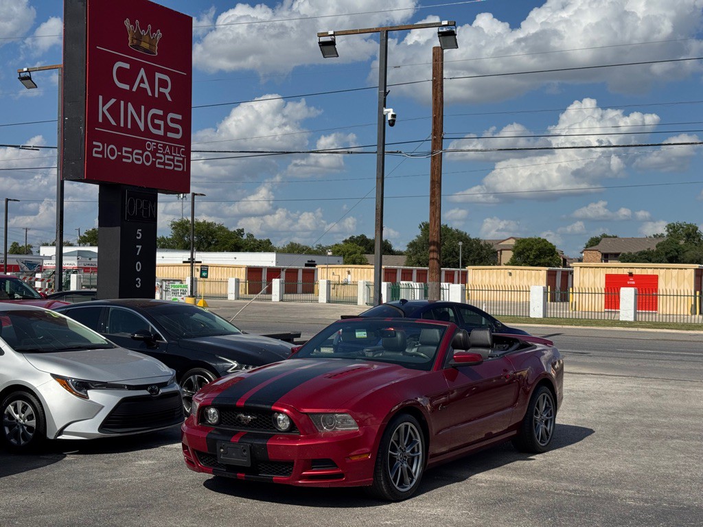 2014 Ford Mustang Image 2
