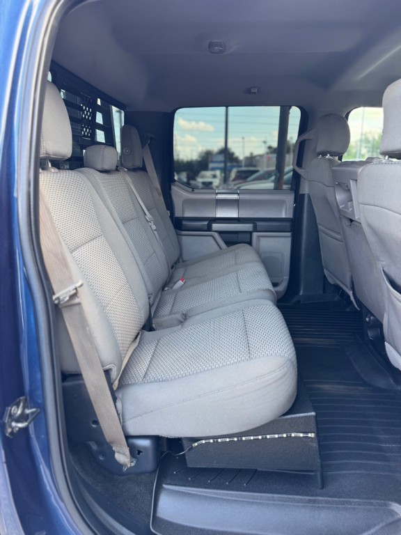2015 Ford F-150 Image 18