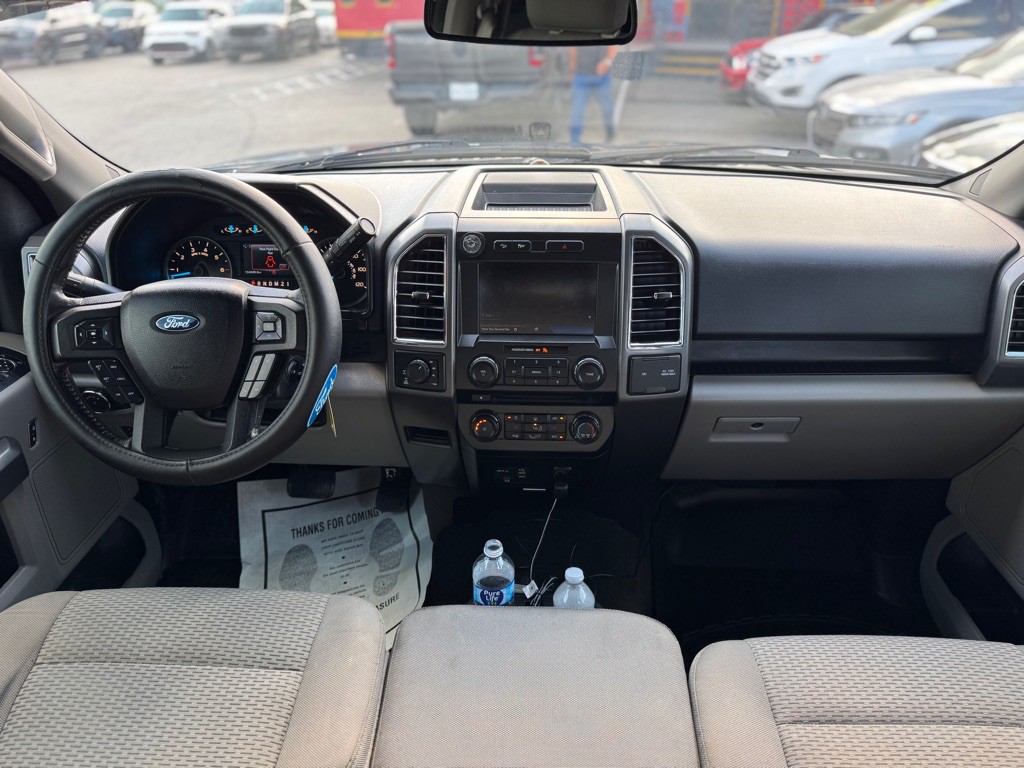 2015 Ford F-150 Image 19