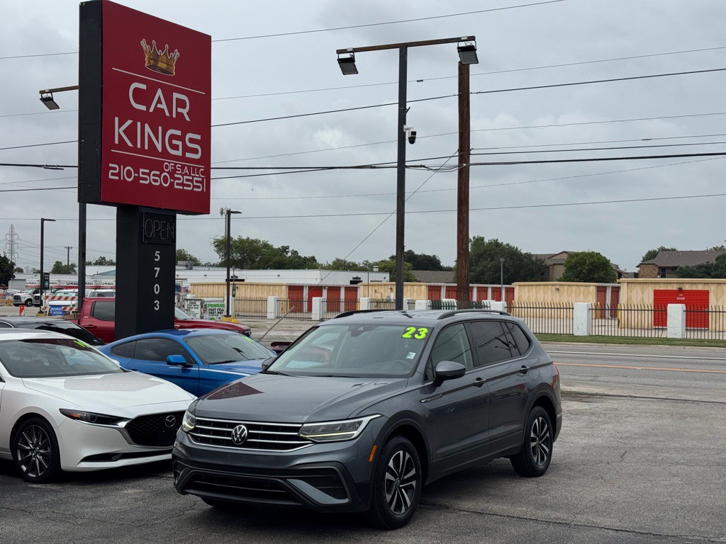 2023 Volkswagen Tiguan Image 2