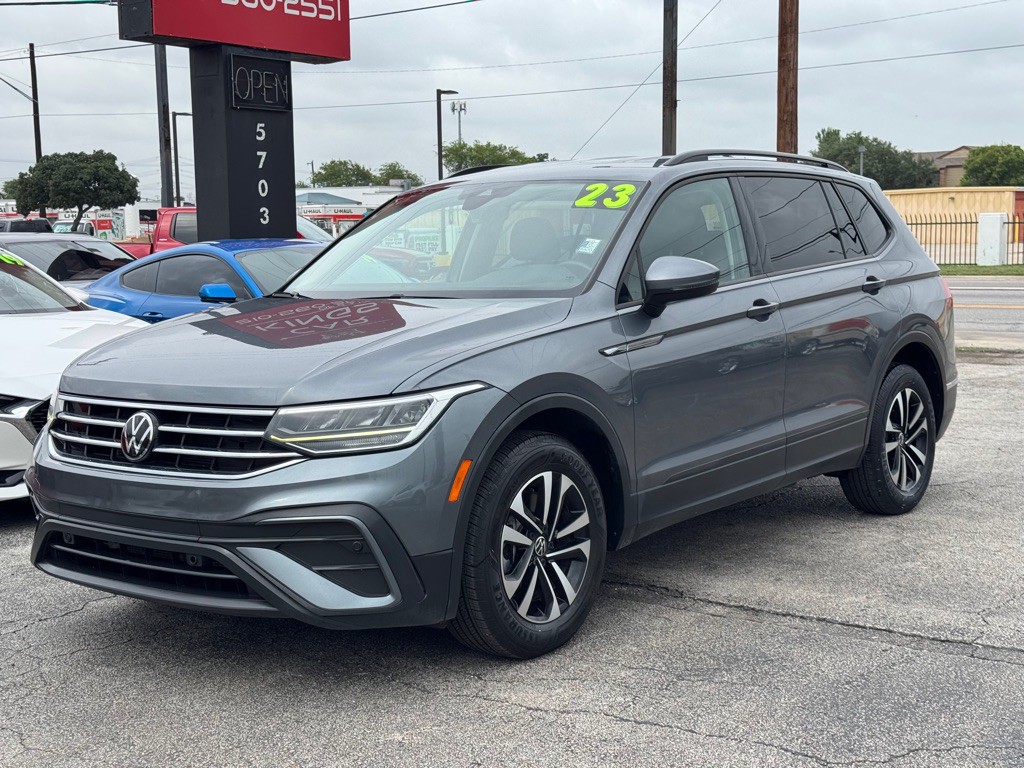 2023 Volkswagen Tiguan Image 3